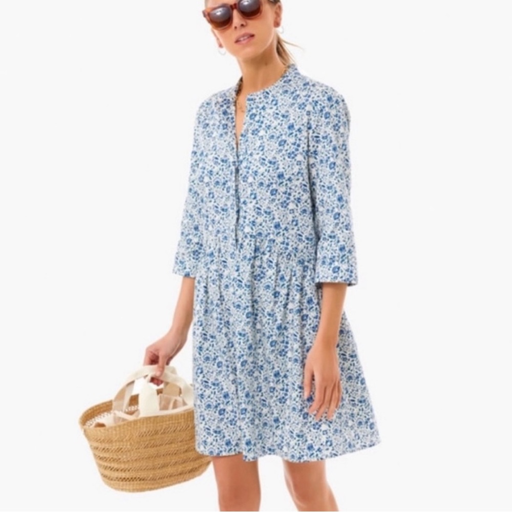 NWT tuckernuck blue floral Royal shirt dress